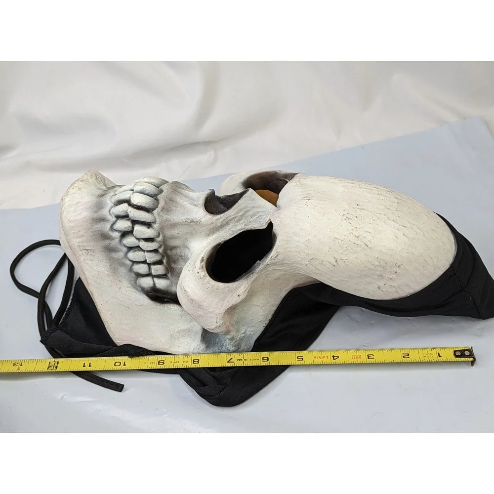 Skeleton Skull Halloween Mask Paper Magic Group 1995‎